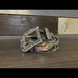 Cowgirl Belt “Gunpowder & Lead”